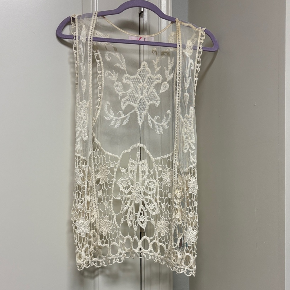 Lace Crochet Sleeveless Vest